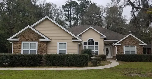 220 NW Kelly Lake Ct Photo 1