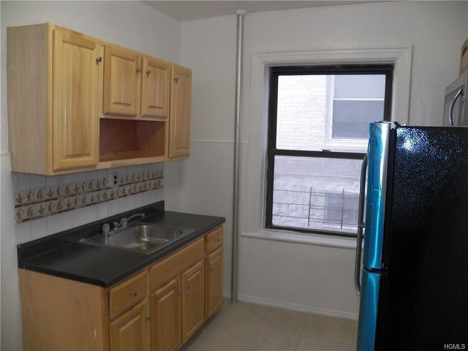 New kitchen