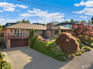 2513 W Raye St, Seattle, WA 98199