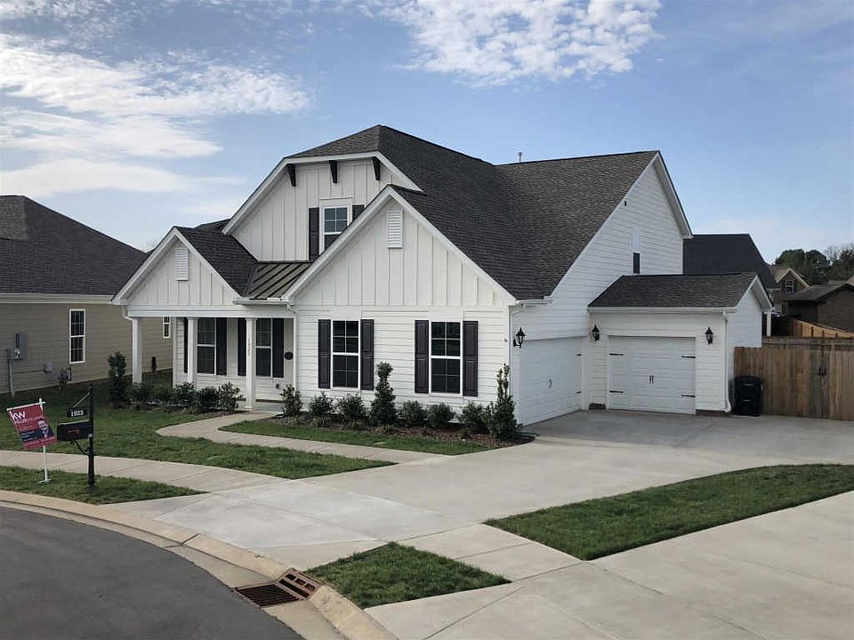 1st image of 1923 Satinwood Dr