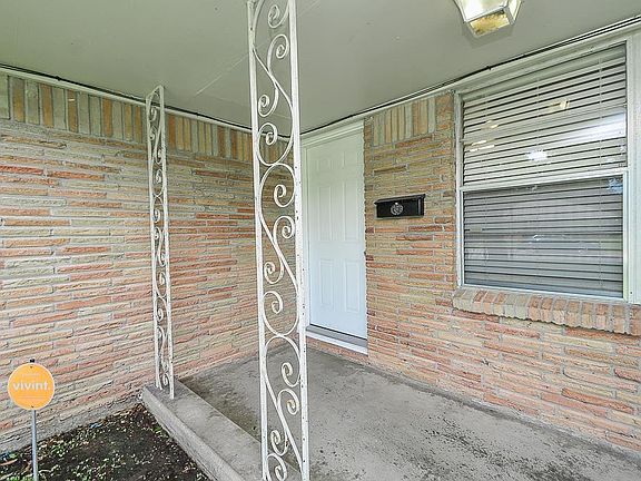 5th image of 5650 Wood Creek Way