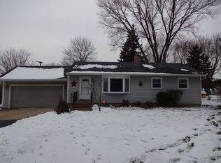 8526 Terry Rd, Rockford, IL 61108