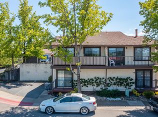 833 Mission Sierra Ct, Redding, CA 96003