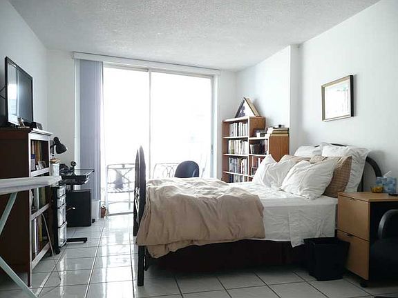 4th image of 1228 West Ave APT 705