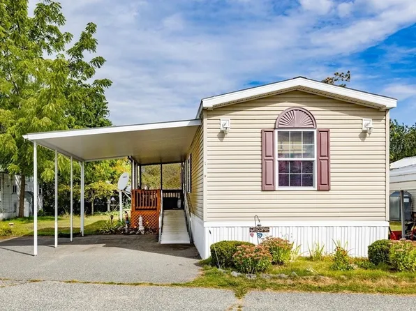 9 E St, Merrimac, MA 01860