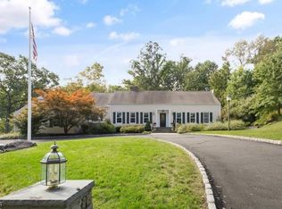 12 Stonehenge Rd, Morristown, NJ 07960