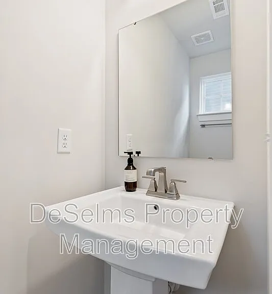 3820 Pitchers Ln — Photo 29