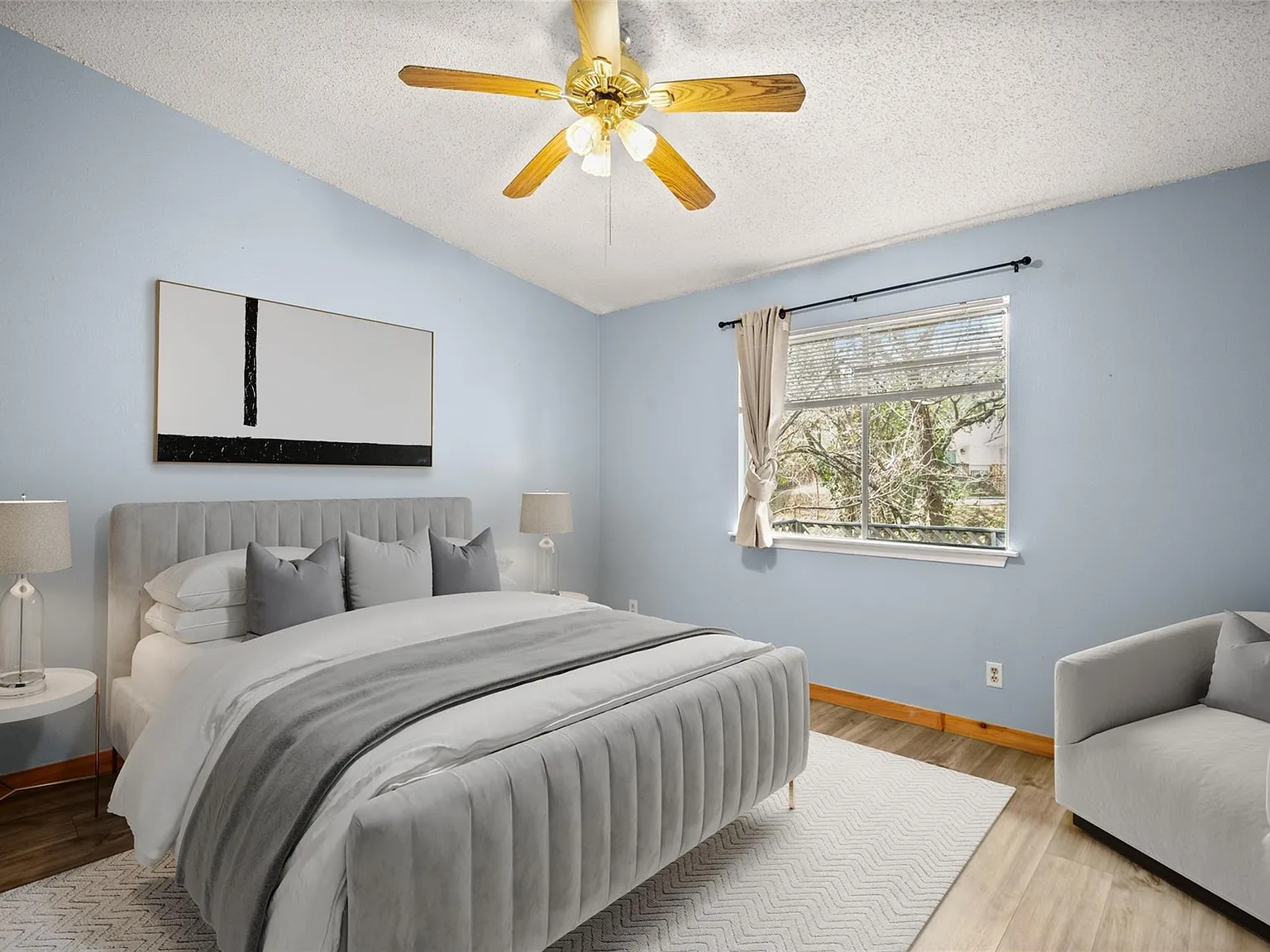 3 bed, 1.5 bath, 1200 sqft, $1,695 — Photo 4