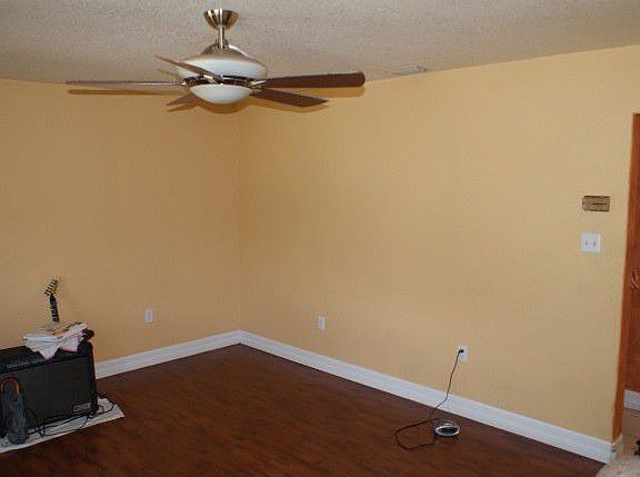 5th image of 1158 W New York Ave