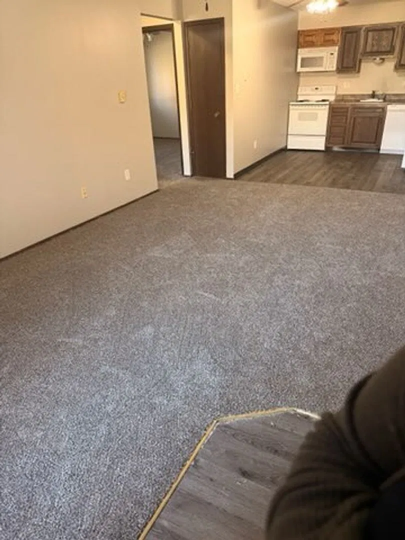 Spring Valley Apartments — Photo 4