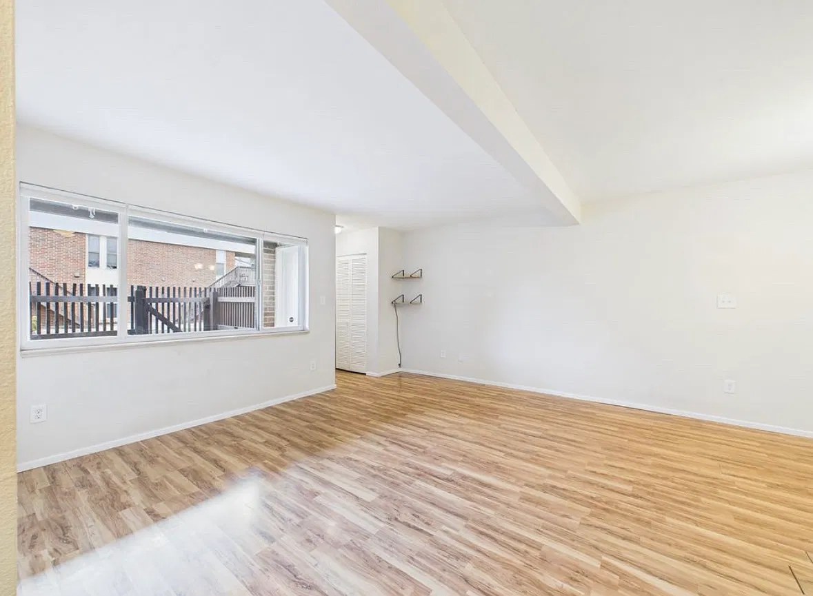 1 bed, 599 sqft, $1,400 — Photo 4