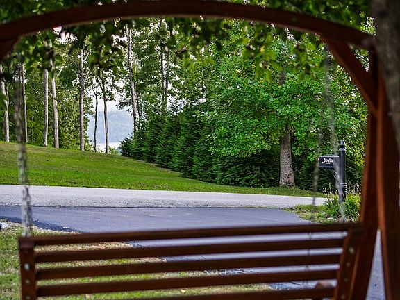 38th image of 230 Storyland Dr