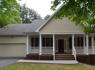 307 Stratford Cir, Locust Grove, VA 22508