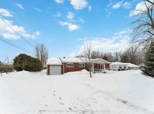 4670 Fallowfield Rd, Ottawa, ON K2J4S4