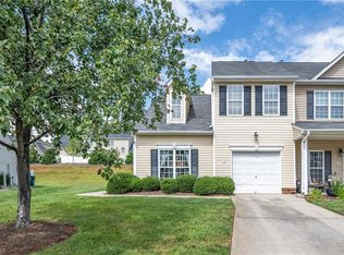 132 Penry Ln, Clemmons, NC 27012