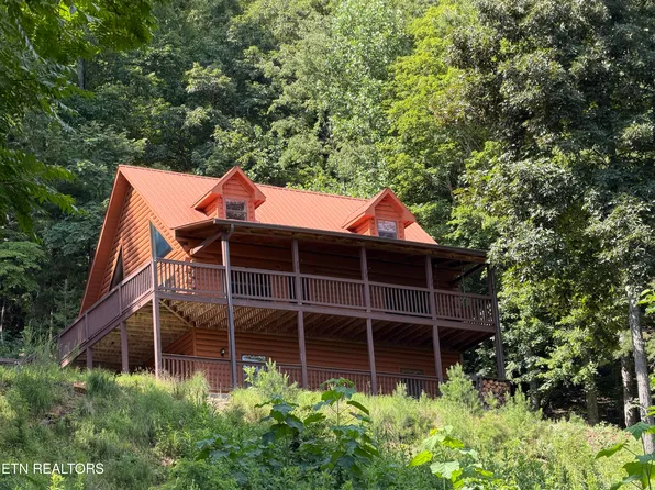 150 Limestone Ln, New Tazewell, TN 37825