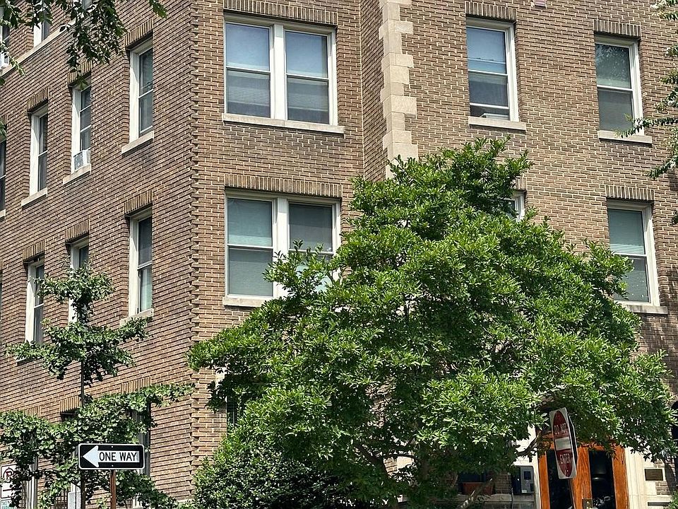 2nd image of 1875 Mintwood Pl NW APT 33