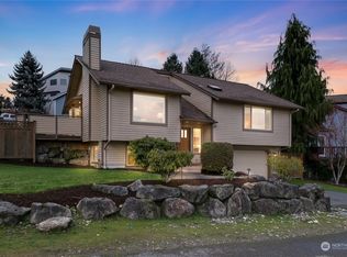 426 S 214th St, Des Moines, WA