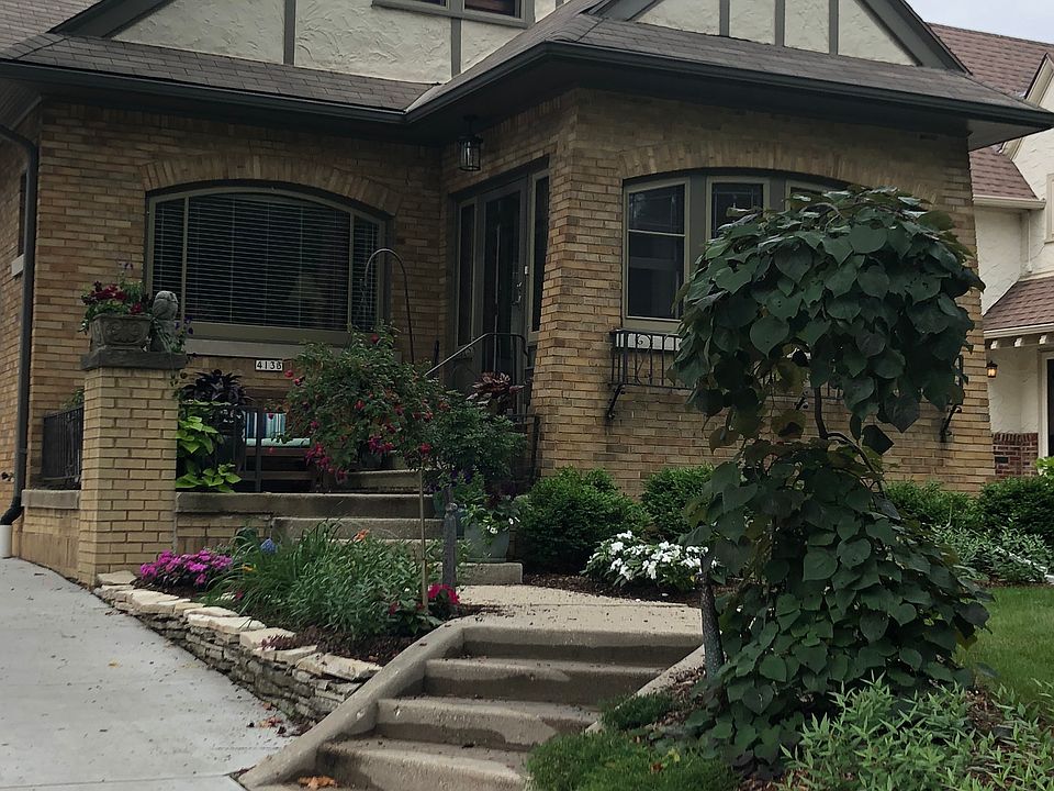 Shorewood bungalow