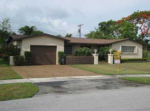 1st image of 9050 SW 59th St