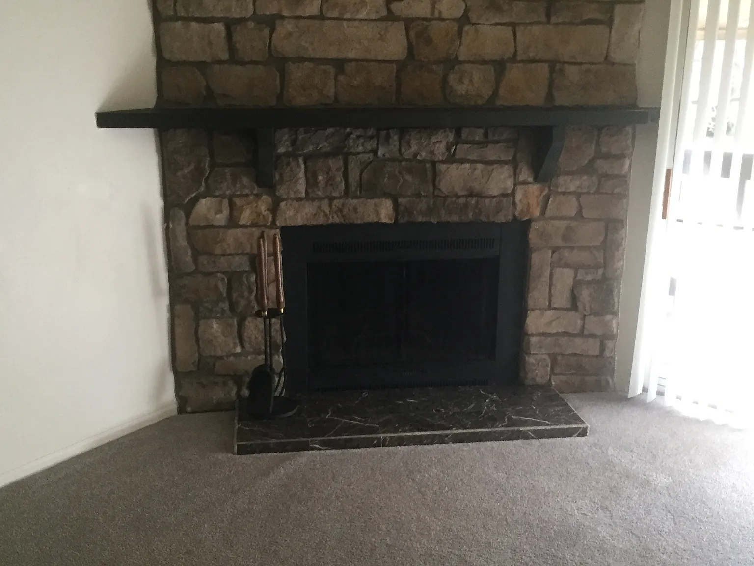 1 bed, 750 sqft, $1,375 — Photo 2