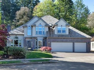11492 SE Highland Loop, Clackamas, OR 97015