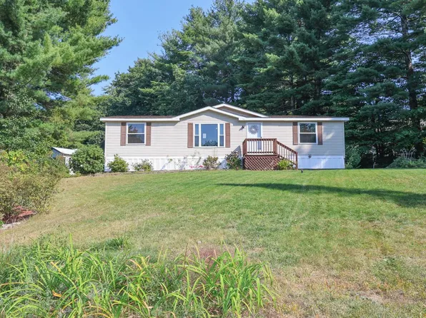 14 York Street, Nashua, NH 03063