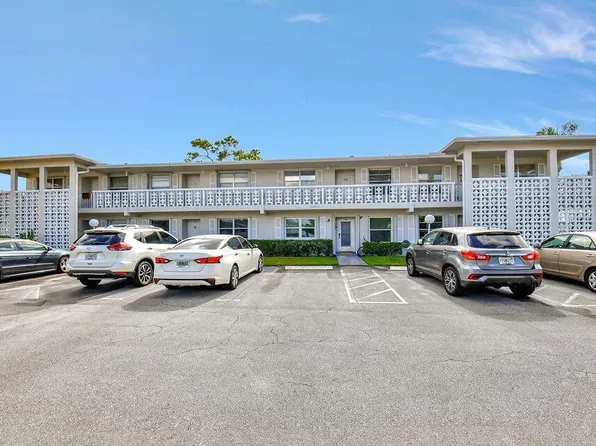 2721 SW 15th Street #202, Delray Beach, FL 33445
