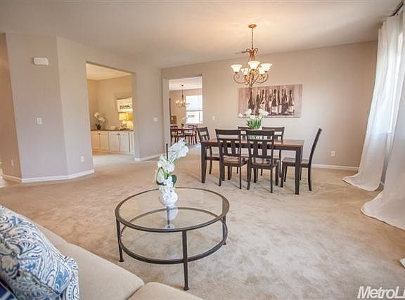 4th image of 109 Masham Ct