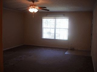 2nd image of 1634 Miller St
