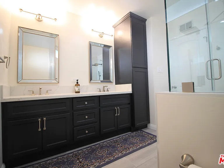 6605 S Sherbourne Dr — Photo 19