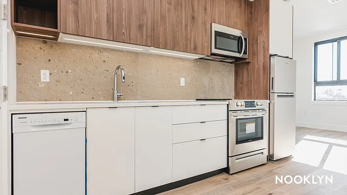 Rented by Nooklyn NYC LLC | media 30