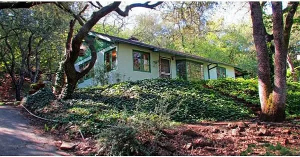 21400 Bertram Rd photo 1