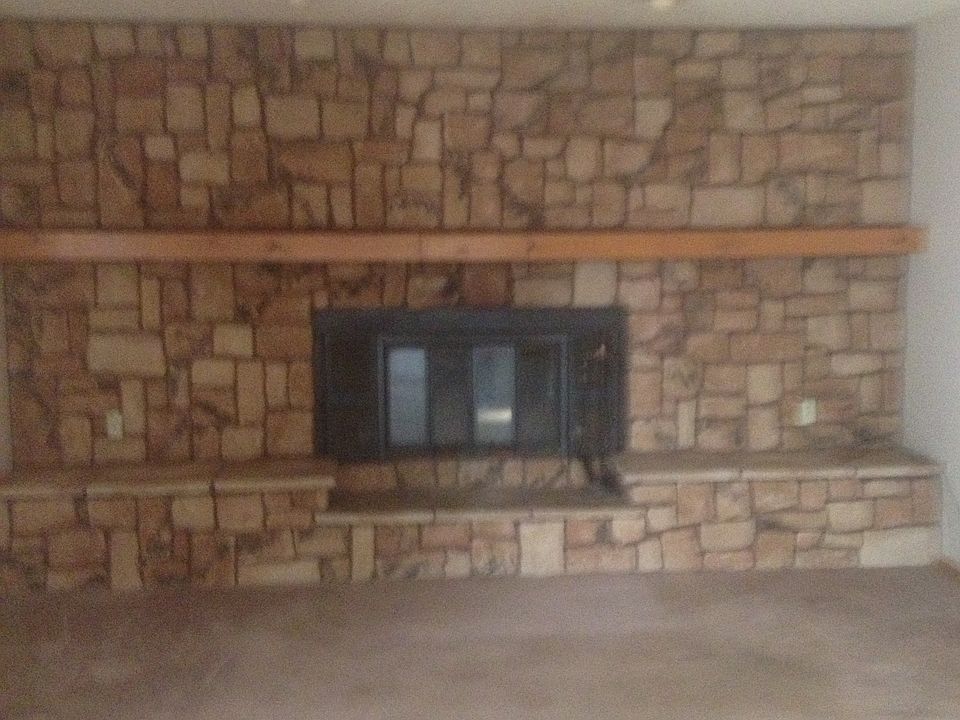 Family room fireplace wall
