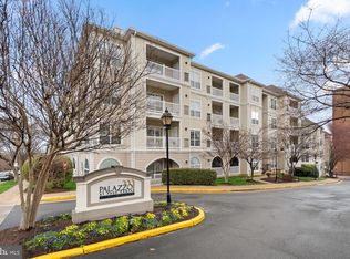4561 Strutfield Ln APT 3101, Alexandria, VA 22311