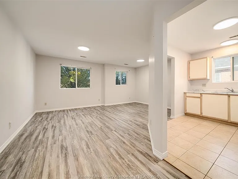 1970 Daytona Ave #2 — Photo 3