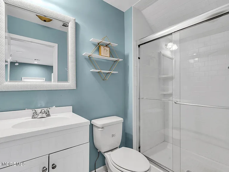 510 Lareine Ave — Photo 29