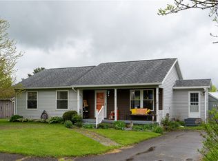 6 Hillside Dr, Wayland, NY 14572