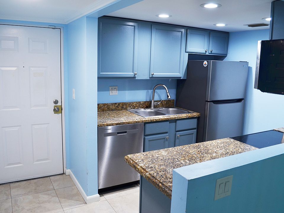 1st image of 1750 N Congress Ave APT 106
