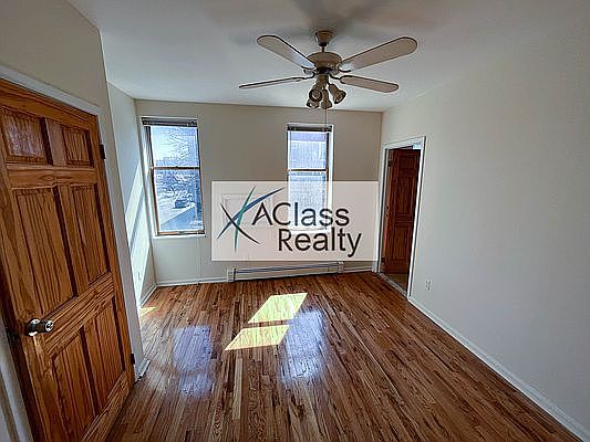 4th image of 35-20 Ditmars Blvd #B3
