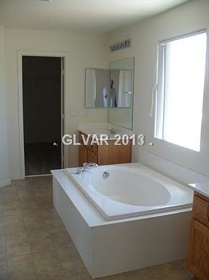 4th image of 3631 Verbena Rose Ct