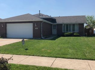 9136 S Oketo Ave, Bridgeview, IL 60455