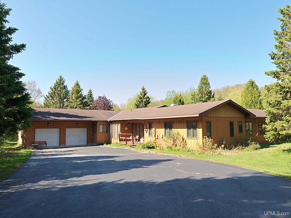 4th image of N6355 Alger Heights Rd
