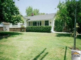 10904 Zelzah Ave, Granada Hills, CA 91344