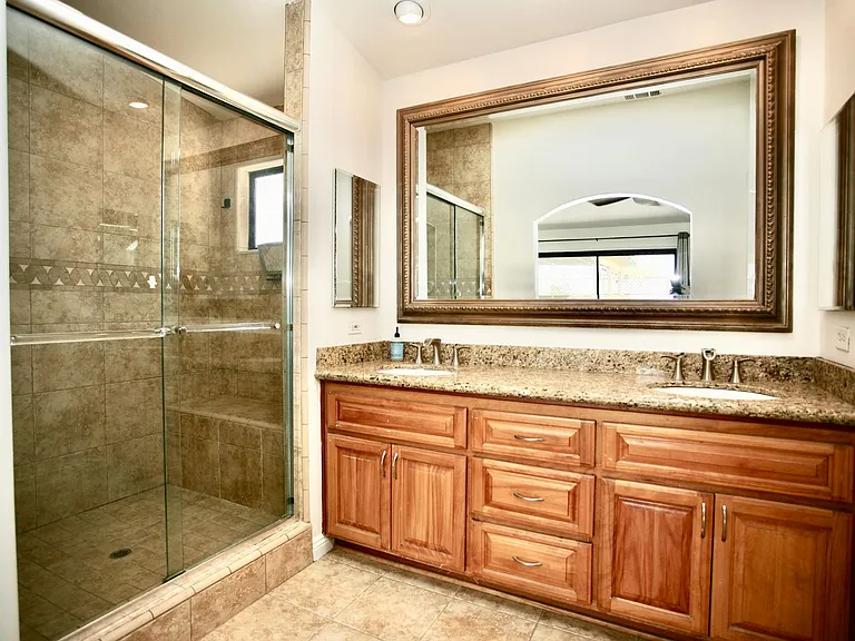 8334 Lake Ashwood Ave — Photo 8