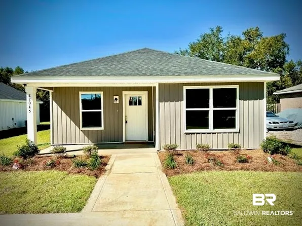 22045 7th St, Silverhill, AL 36576