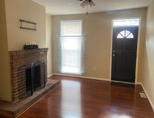 1237 Battery Ave — Photo 3
