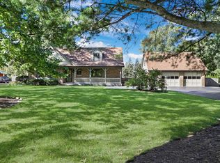 2430 Highmoor Rd, Highland Park, IL 60035