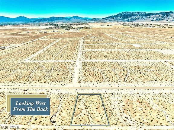 3rd image of 4191 Panorama Rd