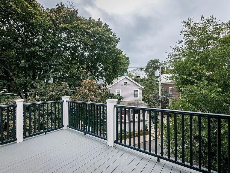 35 Woodman St #2 — Photo 8